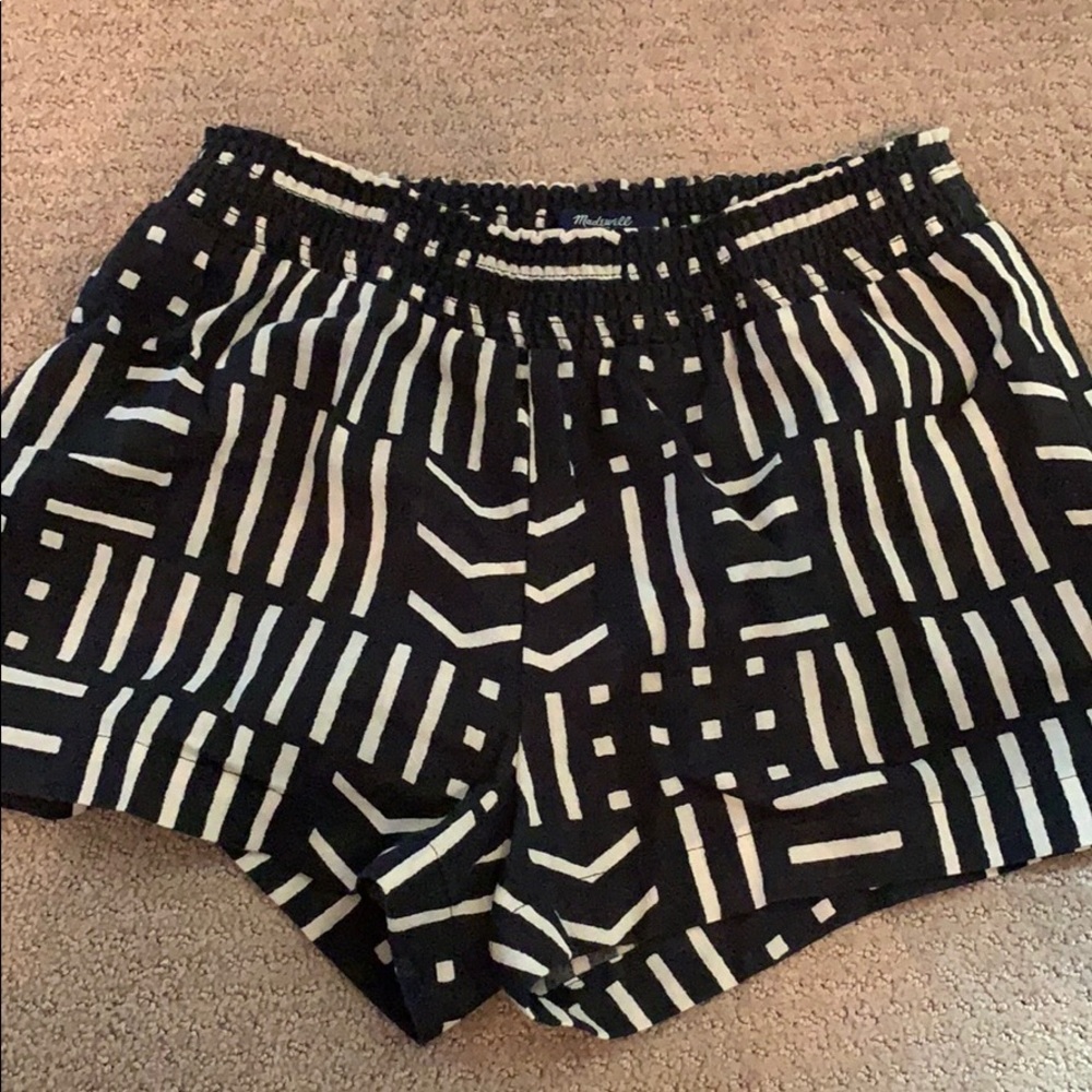 Pattern shorts
